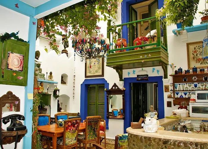 Cemil İpekçi Boutique Pension